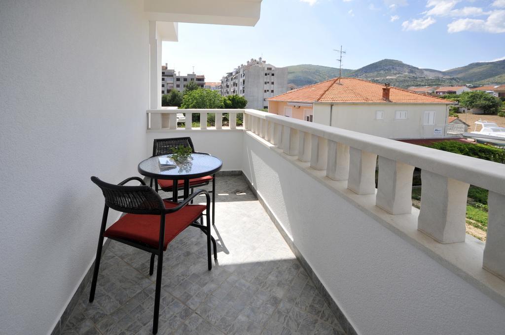 Villa Lida 2 Trogir Exterior photo