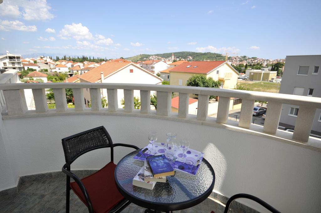Villa Lida 2 Trogir Exterior photo